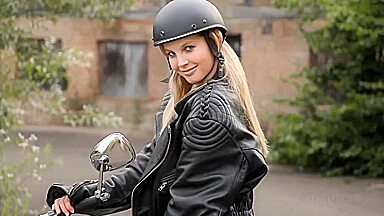 Belinda - leather ride